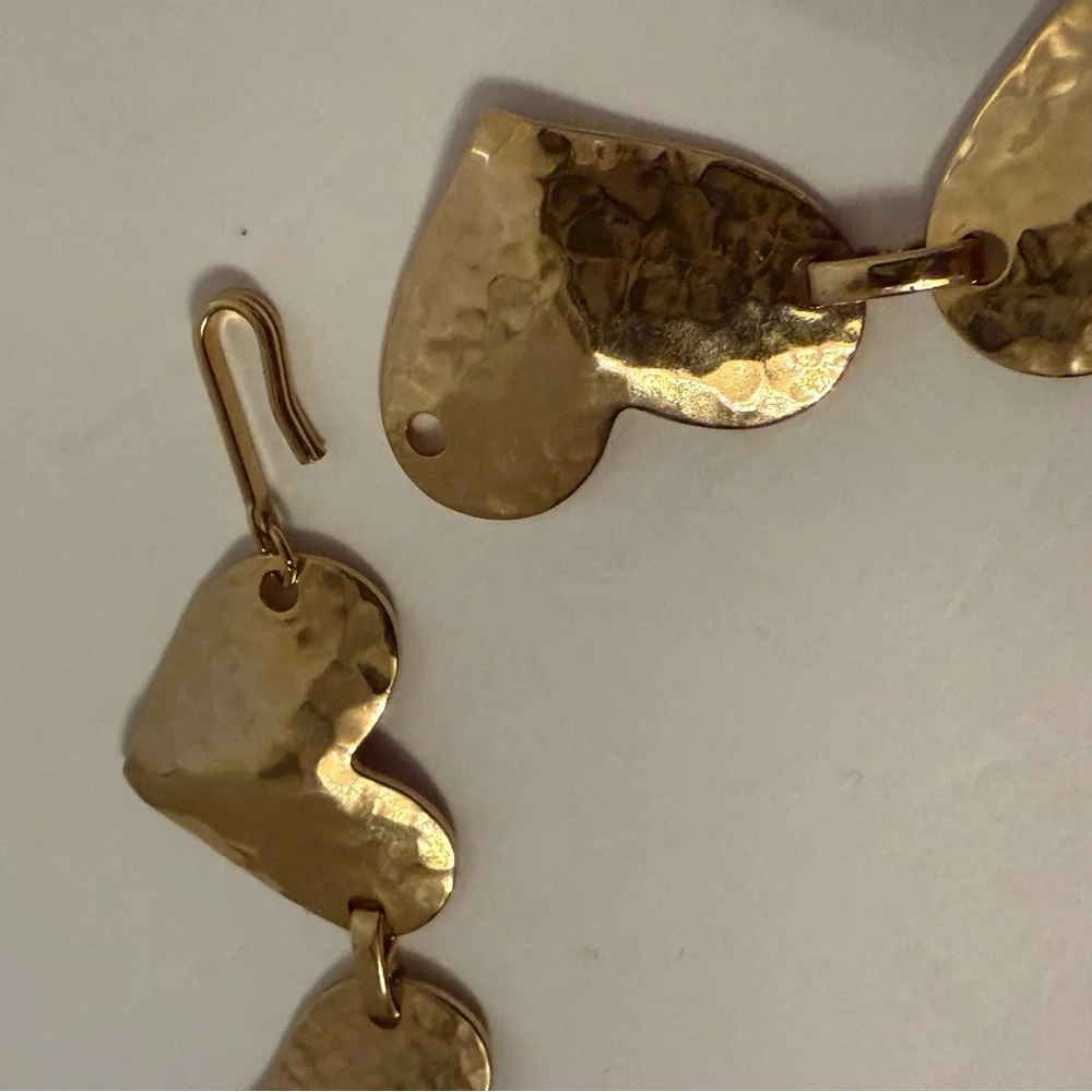 VINTAGE NECKLACE GOLD TONE HAMMERED HEART LINKS 29.5”